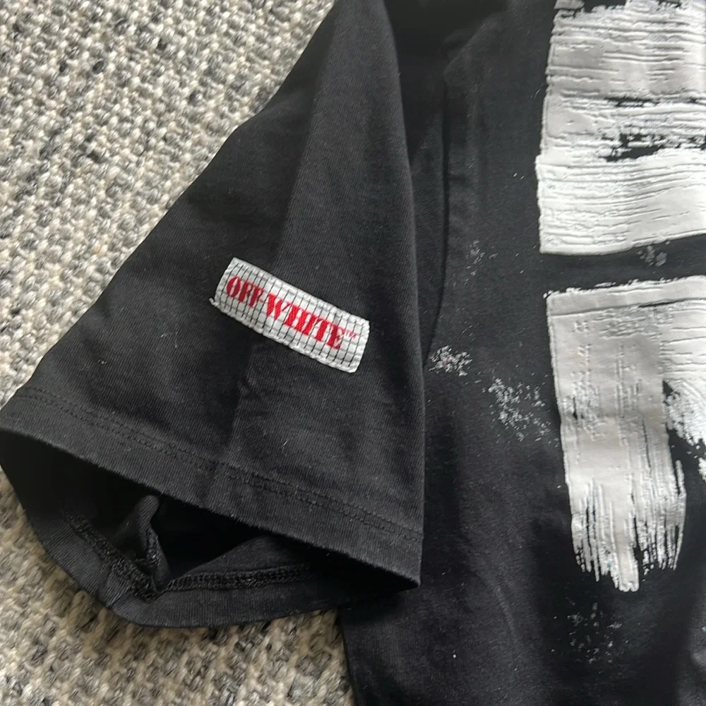 Off white Galaxy Men’s Tee Size S Used Extremely Rare Perfect Condition - Picture 5 of 9